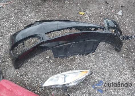 2014 Buick Regal Turbo z USA, uszkodzony, nr VIN 2G4GK5EX5E9220464